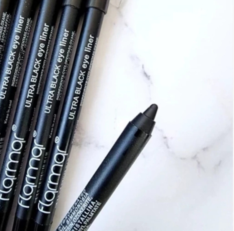 مداد چشم مدل شمعی برند Flormar