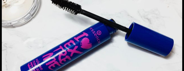 ریمل اسنس سورمه ایی رنگ مدل (Volume mascara waterproof)با حجم ۱۰ میلی لیتر