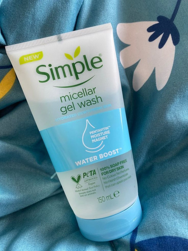 ژل شستشوی صورت سیمپل مدل Micellar Gel Wash | پاکسازی ملایم و آبرسان پوست